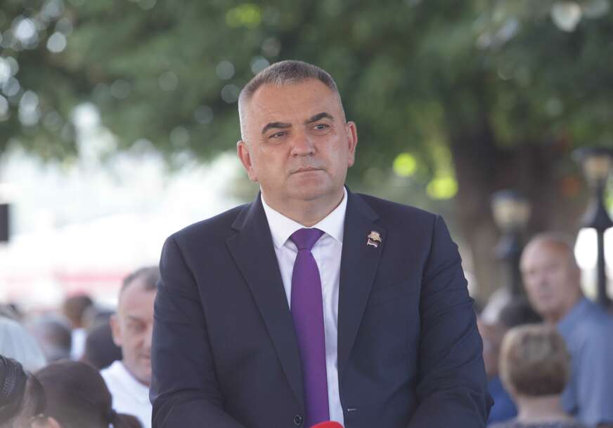 Savo Minić u Bratuncu