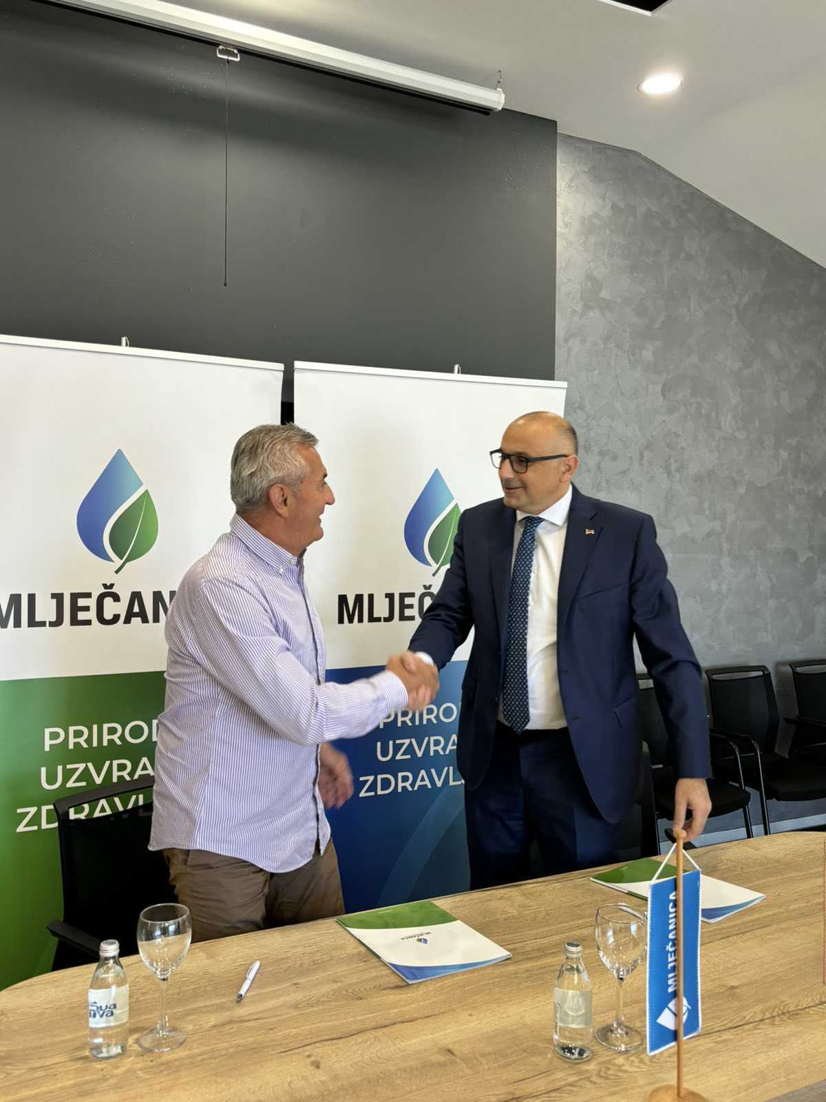 FOTO: USTUPLJENA FOTOGRAFIJA