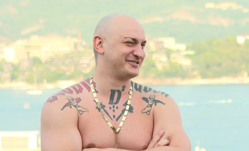 (FOTO) DESINGERICA ZAVRŠIO U HITNOJ Kolabirao poslije nastupa u Budvi, oglasio se i otkrio šta se dogodilo