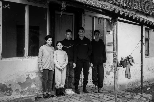 FOTO: SRBI ZA SRBE/USTUPLJENA FOTOGRAFIJA