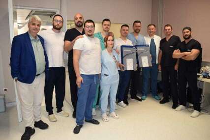 Prvi put u BiH: Tim UKC RS uspješno izveo složene operacije krvnih sudova