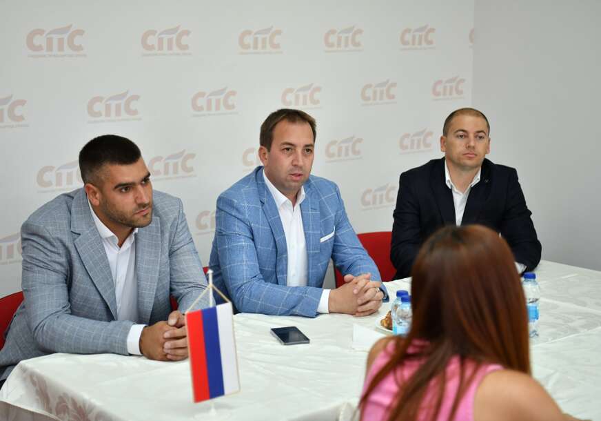 (FOTO) "Oslonac smo svakom čovjeku" Selak poručio da SPS NASTAVLJA kontinuiran rast u romanijskoj regiji