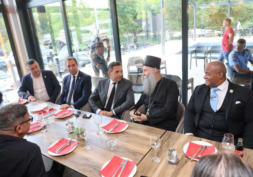 FOTO: USTUPLJENA FOTOGRAFIJA