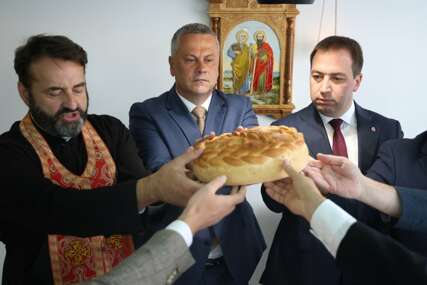 (FOTO) Ministar Selak na obilježavanju krsne slave KPZ Banjaluka