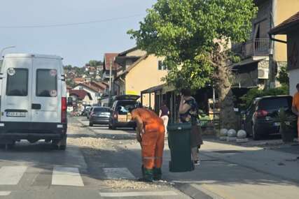 Nakon nevremena u Banjaluci: Ekipe odmah krenule u sanaciju štete na Laušu, uklanjaju nanose kamenja sa saobraćajnica