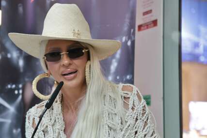 FANOVI U TRANSU Jelena Karleuša se vraća na Instagram, evo i kada