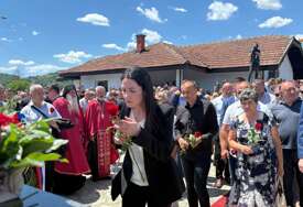 (FOTO) "Zločin bez kazne" Trivićeva poručila da  se SJEĆANJE NA STRADALE u Bratuncu mora čuvati od zaborava