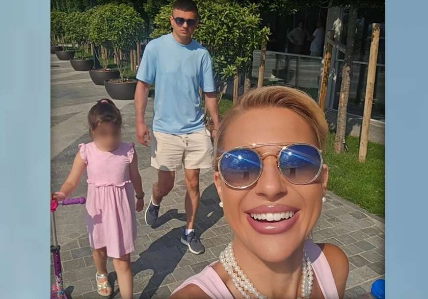 (FOTO) Voditeljka objavila PORODIČNE TRENUTKE: Jovana Jeremić pokazala kako se Tigar slaže sa njenom kćerkom Leom