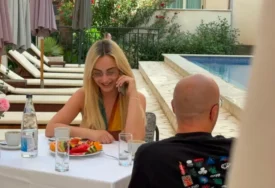 (FOTO) PAPARACO UHVATIO MAJU BEROVIĆ NA CRNOGORSKOM PRIMORJU Sa suprugom uživa u luksuzu, od njega se nije odvajala