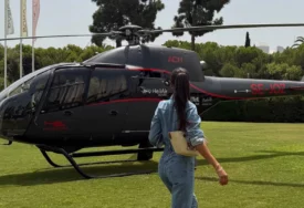 (VIDEO) Kćerka Harisa Džinovića uživa za sve pare: Đina se u Španiji VOZI PRIVATNIM HELIKOPTEROM, torba od 2.000 evra i uski kombinezon