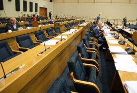 SNSD VODI I ZA NS RS I PARLAMENT BiH Novi preliminarni rezultati sa 94 odsto obrađenih biračkih mjesta