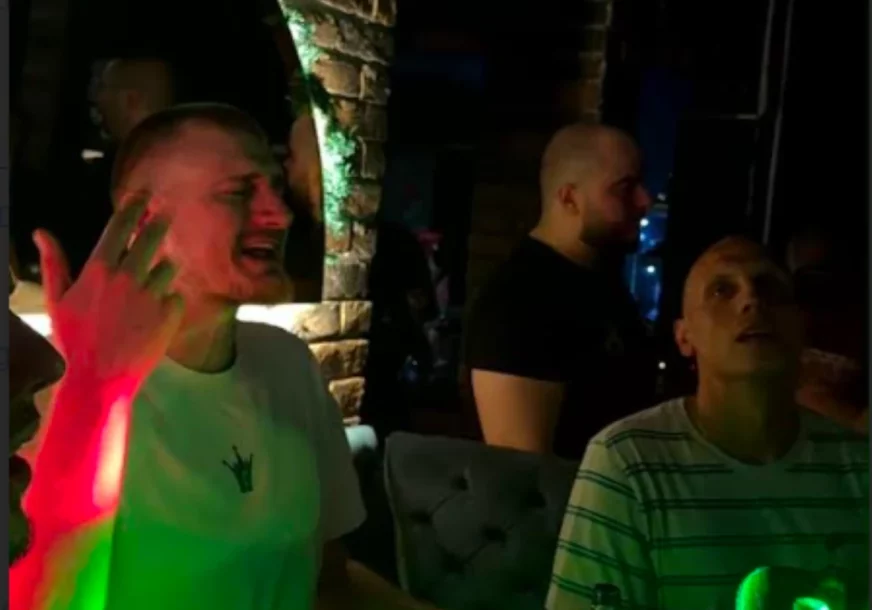 (VIDEO) "Ovo je moja kuća živeo sam tu" Nikola Jokić ludovao do zore, jedna pjesma ga POSEBNO POGODILA