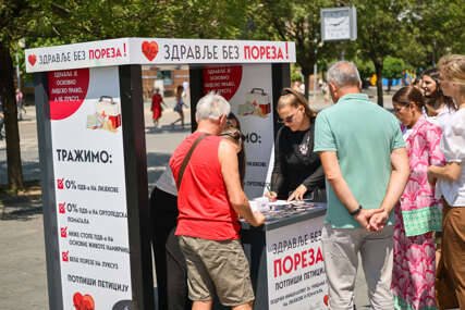 (FOTO) ZDRAVLJE BEZ POREZA U Banjaluci počelo prikupljanje potpisa za ukidanje PDV-a na lijekove