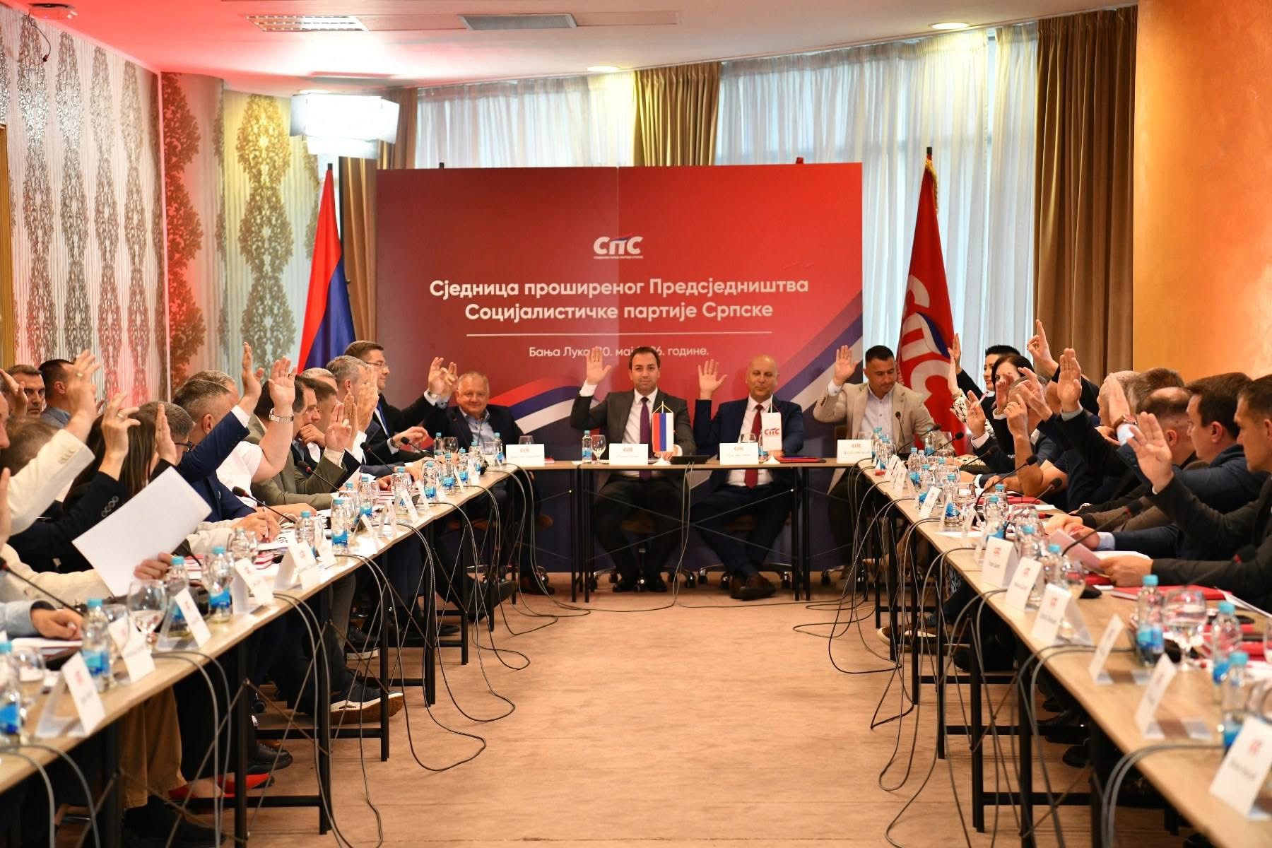SPS otkrio karte za izbore: Poznato ko predvodi stranku u svim izbornim ...