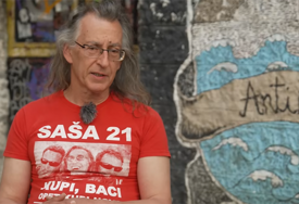 Upozorili ih da ne razbacuju smeće: Sale Veruda iz KUD Idijota i njegova supruga PRETUČENI u centru Pule