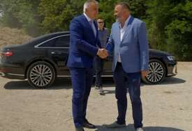 (FOTO) "Transsrpska magistrala od strateške važnosti" Minić i Stevanović obišli gradilišta budućeg auto-puta Beograd – Banjaluka