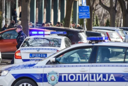 Prijetio biznismenu i njegovoj porodici: Detalji hapšenja tinejdžera osumnjičenog za milionsku iznudu