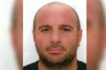 "Ne približavajte mu se" Policija traga za Srđanom Aleksićem i upozorava