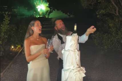 (VIDEO, FOTO) Detalji vjenčanja Tamare Kalinić i Filippa: Torta na 4 SPRATA, vatromet iznad jezera i NAJSKUPLJI ŠAMPANJAC, kadrovi su bili kao iz bajke