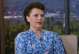 (VIDEO) "Hajde, imaj ti rak pa budi pozitivan" Ispovijest glumice o borbi sa rakom, otvoreno govorila o teškom periodu