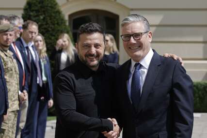 Starmer odlazi, ali šalje MOĆNO NAORUŽANJE: Britanija daje 300 miliona evra za eskadrilu švedskih lovaca za Ukrajinu