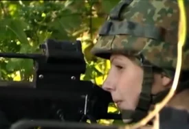 Tu je mnogo predrasuda: Evo zašto Njemice ne žele da idu u vojsku