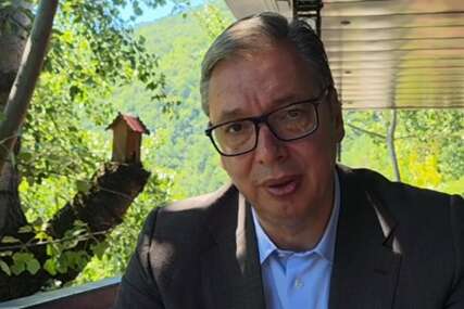 (VIDEO) Vučić o izborima u Srbiji "Ako naša lista bude poražena, iste večeri pružićemo ruku blokaderima i čestitati na pobjedi"