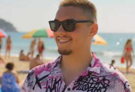 (VIDEO) "Idemo na more da ohladim glavu" Damjan Vračar objavio novi ljetnji hit za kojim su svi poludjeli