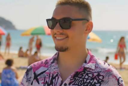 (VIDEO) "Idemo na more da ohladim glavu" Damjan Vračar objavio novi ljetnji hit za kojim su svi poludjeli