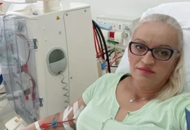 Devet godina živi između dijaliza i nade: Saudini iz Sanskog Mosta potrebna je POMOĆ ZA TRANSPLANTACIJU BUBREGA koja bi joj promijenila život