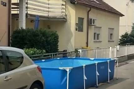 (VIDEO) "Neka na duši imaju troje dječice" Baka napunila bazen nasred ulice za unuke, odmah počele da joj stižu prijetnje