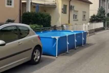 Nesvakidašnji slučaj u Zagrebu: Žena postavila BAZEN NA ULICU jer nije imala mjesta u dvorištu