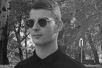 (FOTO) DANAS SAHRANA MLADOG POLICAJCA (23) Porodica i prijatelji se opraštaju emotivnim riječima
