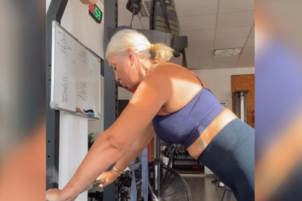 (VIDEO) TRENIRA U TOPIĆU I HELANKAMA Udovica pjevača (59) diže tegove kao od šale, podijelila snimak iz teretane