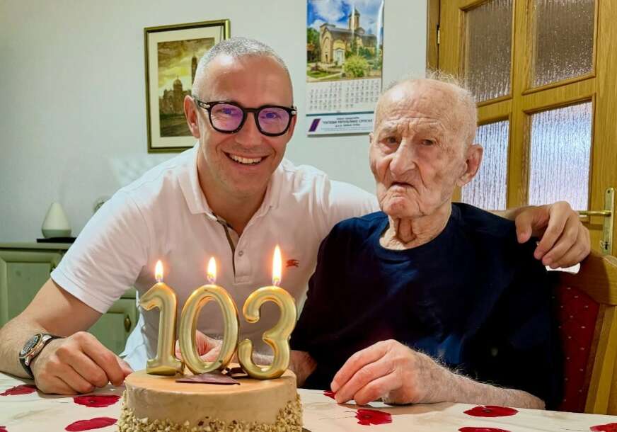 (FOTO) „Nema veze“ Vladimir PROSLAVIO 103 GODINE, evo kako mu je Tomaš čestitao rođendan