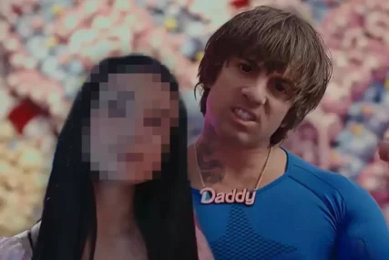 Maloljetnica imala DOZVOLU RODITELJA: Stručnjaci objasnili da li će odgovarati zbog bizarnih scena sa influenserom koji POZIVA NA PEDOFILIJU