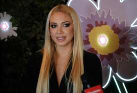 (FOTO) "Dobro došla, mala Zoia" Milica Todorović emotivnom porukom raznježila Editu nakon porođaja
