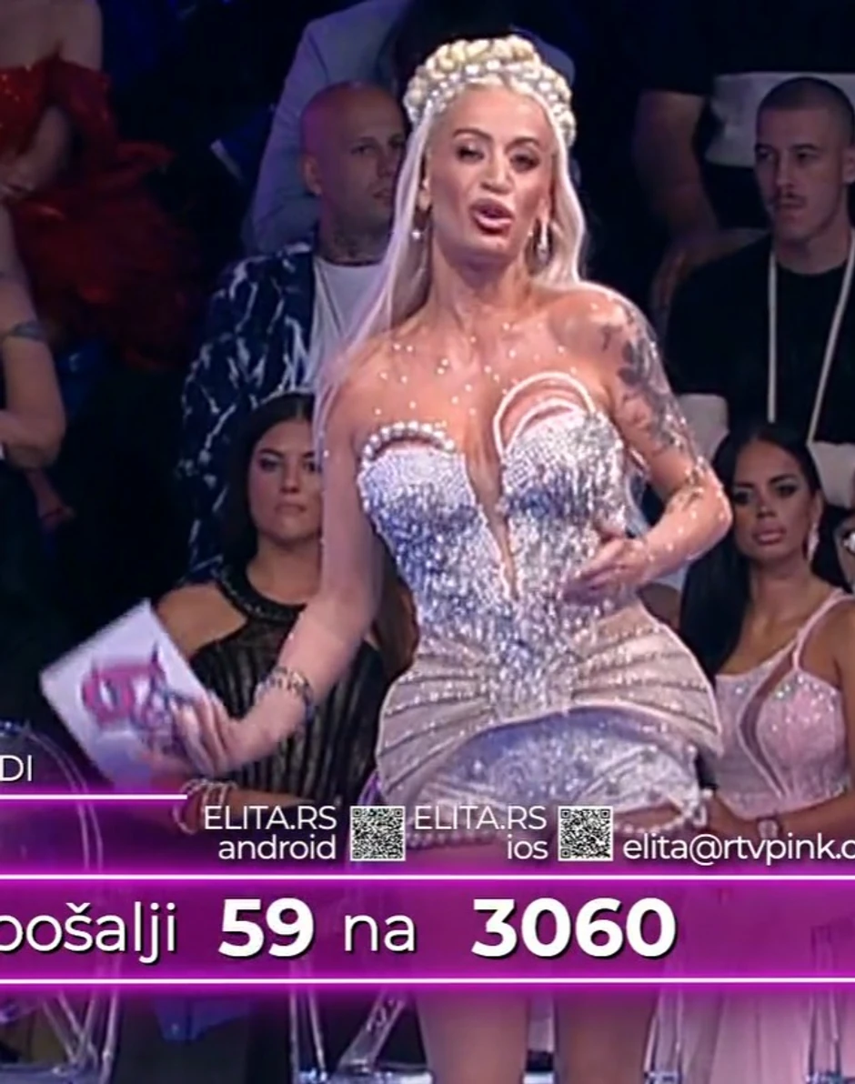 FOTO: PINK / SCREENSHOT