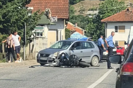 SUDAR AUTOMOBILA I MOTORA Nesreća u Banjaluci, saobraćaj se odvija usporeno na ovoj dionici