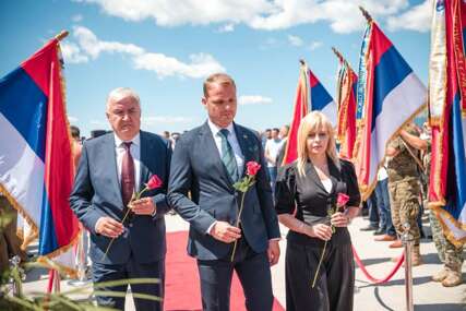 (FOTO) "Bićemo dostojni zavjeta koji su nam ostavili junaci" Stanivuković na godišnjici Nevesinjske puške