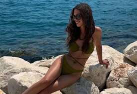 (FOTO) Zgodna brineta i dvije diplome: Kuma Anastasije Ražnatović iznenadila mnoge svojom biografijom
