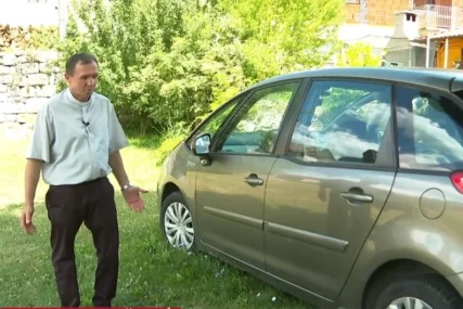 (VIDEO) "Meni je to avion, a ne auto" Ljudi skupili 14.000 evra i svešteniku Peri KUPILI AUTOMOBIL, on svojim potezom ganuo sve