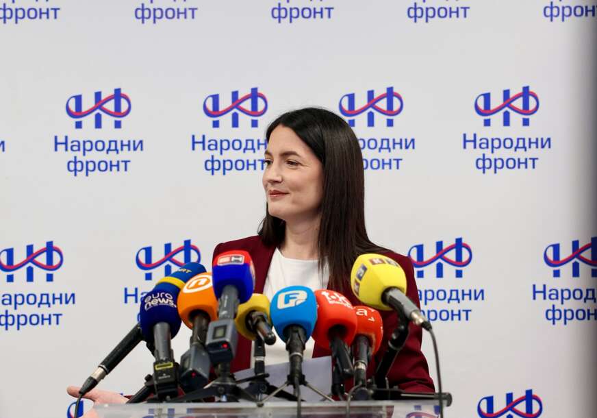 "Klekli ste pred stranim interesima" Trivićeva podsjetila Trišić Babić na 18. oktobar