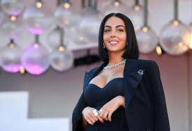 (FOTO) Evo kako Ronaldo i Georgina održavaju savršenu formu: Treniraju 4 do 5 puta sedmično, a jelovnik im je strogo kontrolisan