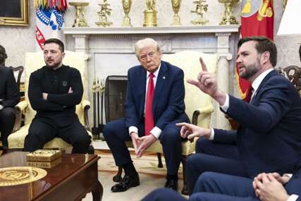 AMERIČKI ZAHTJEV KIJEVU Vens tražio od Zelenskog da ne napada naftne tankere
