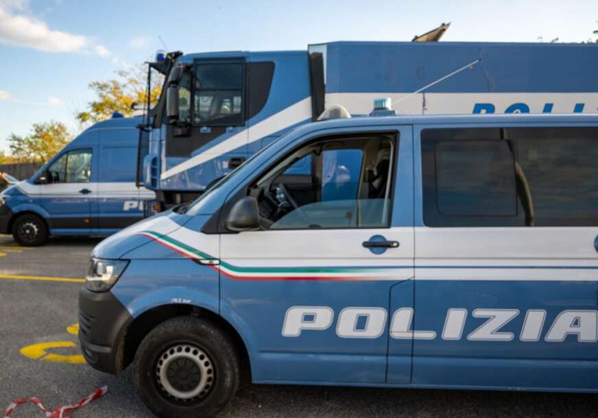 UŽAS U ITALIJI Trinaestogodišnja djevojčica preminula nakon pada sa devetog sprata zgrade