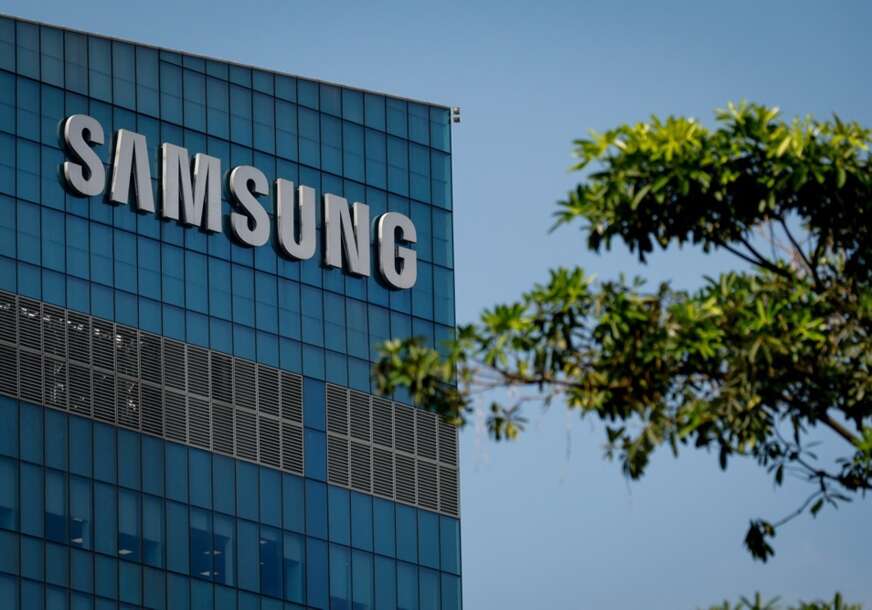 Razlog će razbjesneti mnoge: Samsung odustao od ogromne baterije za novi Ultra