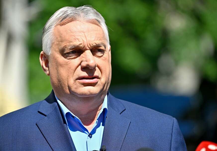 (VIDEO) Orban UHVAĆEN NA LJETOVANJU u Hrvatskoj: Mađarski političar uživao na jedrilici kod Hvara