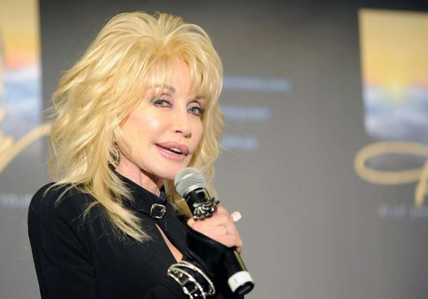 U tajnosti se borila sa rakom: Otkriven uzrok smrti čuvene Doli Parton