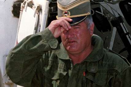 UMRO RATKO MLADIĆ Pretrpio više moždanih udara u pritvorskoj bolnici u Hagu